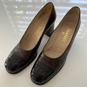 Chanel Vintage 90’s Pumps